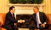 Presidentes de Vietnam y Estados Unidos abogan por más cooperación