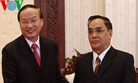 Vietnam y Laos por mayor cooperación