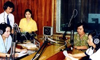 Renovación incesante de radio nacional de Vietnam