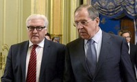 Germany and Russia discuss situation in Syria and Crimea