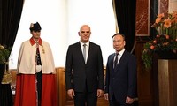 Vietnam, Switzerland ties growing 
