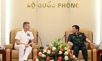 Vietnam, US enhance defense cooperation