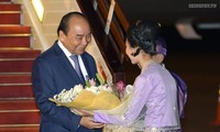 PM Nguyen Xuan Phuc begins official visit to Myanmar