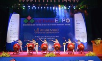 2018년 Vietnam Expo,  많은 하이테크 제품 전시