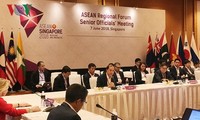 베트남 ASEAN+3, 동아 고위급 회의 및 아세안 지역 포럼 일환으로 고위급 관계자 회의들 참여