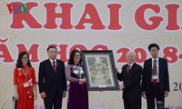 Nguyen Phu Trong서기장,  베트남 농업아카데미2018 – 2019년 개강식 참여