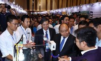 Nguyen Xuan Phuc총리, 2018년 베트남 국가 창조혁신 창업 축제 참여