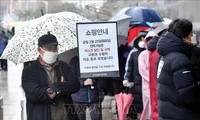 한국 기업, 베트남 노동자들에게 의료 마스크 만 장 전달
