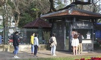 하노이, 흐엉 사원 행사 전격 취소