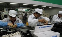 Foxconn, 베트남에 7억 달러 추가 투자, 만 개 일자리 창출