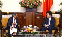 Pham Binh Minh reçoit le vice-ministre salvadorien des Affaires étrangères