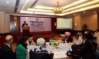 «Textile : coopération indo-vietnamienne»
