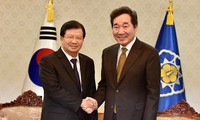 Le vice-PM Trinh Dinh Dung en visite en République de Corée 