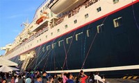 Le bateau de la jeunesse ASEAN - Japon Nippon Maru quitte Hô Chi Minh-ville 