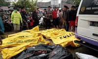 Tsunami en Indonésie: 280 morts et plus de 1 000 blessés, selon un nouveau bilan