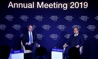 Davos : première séance de dialogue sur le Vietnam 