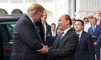 Nguyên Xuân Phuc rencontre Donald Trump