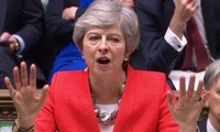Les députés britanniques rejettent largement l'accord de Brexit