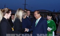 Le Premier ministre Nguyên Xuân Phuc est rentré à Hanoï 
