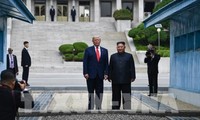 Troisième rencontre Trump-Kim: espoir d’une reprise des pourparlers