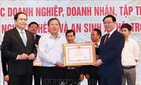 70 donateurs vietnamiens honorés par le Front de la Patrie