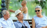 Vieillissement de la population: quelle solution pour le Vietnam?