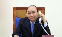 Nguyên Xuân Phuc s’entretient par téléphone avec Narendra Modi