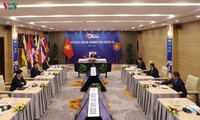 Nguyên Xuân Phuc appelle à la solidarité de l’ASEAN contre le Covid-19