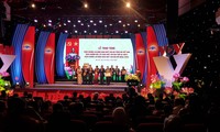 La Voix du Vietnam célèbre son 75e anniversaire 