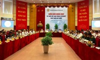 Forum des intellectuels vietnamiens 