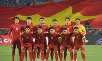 Football: La sélection nationale vietnamienne se maintient dans le groupe des 100 meilleures du monde