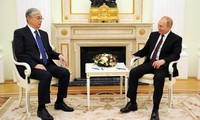 Les présidents russe et kazakh discutent de la situation au Kazakhstan et de la coopération bilatérale