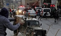 Un Palestinien tué dans des heurts nocturnes en Cisjordanie