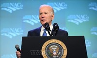 Joe Biden appelle à mettre fin à la violence par armes à feu