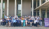 Binh Dinh accueille un symposium international sur la nanobiotechnologie, la technologie des biocapteurs et le calcul