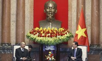 Vo Van Thuong reçoit le vice-Premier ministre laotien Kikeo Khaykhamphithoune