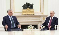 Le Premier ministre hongrois rencontre le président russe à Moscou