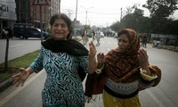 В Пакистане произошел двойной теракт, ранены около 80 человек