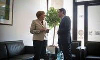 Германия поможет Греции предотвратить банкротство