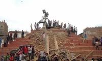 Число жертв землетрясения в Непале достигло 7600 человек