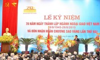 Поздравительная телеграмма по случаю 70-летия со дня создания вьетнамской дипломатии