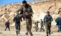 Коалиция во главе с США передала сирийской оппозиции боеприпасы