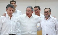 Президент Колумбии предлагает повстанцам ФАРК перемирие