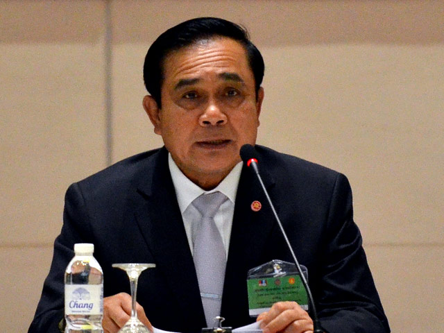 Премьер Таиланда призвал разрешить споры в Восточном море мирным путем