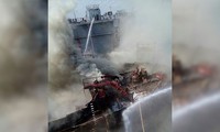 Подводная лодка загорелась на Камчатке