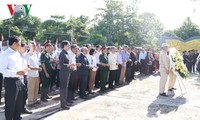 В Лаосе зажгли благовония в память о павших вьетнамских и лаосских солдатах