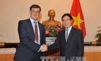 Во Вьетнаме с официальным визитом находится делегация МИД Венесуэлы 