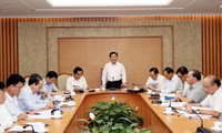 Выонг Динь Хюэ: Необходимо ускорить процесс использования госинвестиций