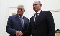 Путин и Аббас обсудили ситуацию на Ближнем Востоке