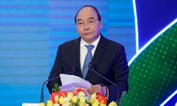 Премьер-министр Нгуен Суан Фук развернул Программу ради здоровья вьетнамского населения